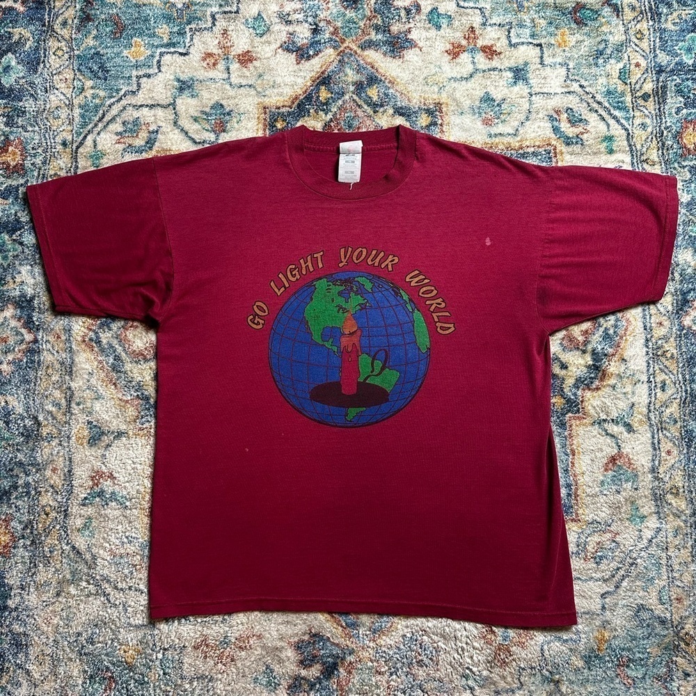 Vintage Go Light Your World Earth Candle T-shirt Size XL